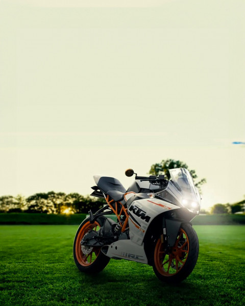 Free photo of Picsart Editing Background (with Motorbike and Bike)