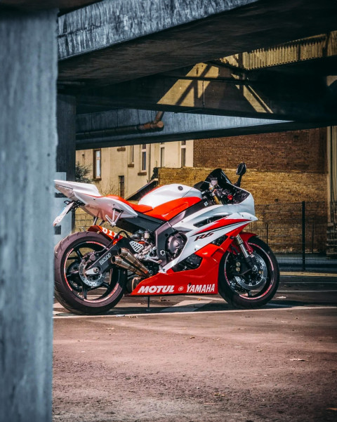 Free photo of Bike Editing Background (with Speed and Sport)