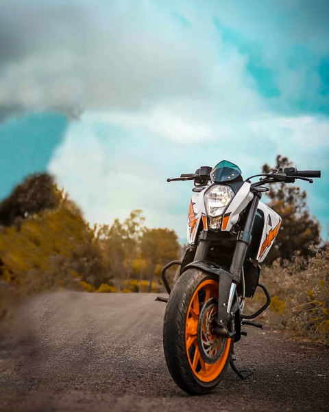 Free photo of Bike Editing Background (with Motorbike and Bike)