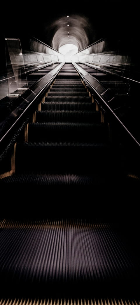 Free photo of Architecture Amoled Wallpaper with Escalator, Stairs & Line