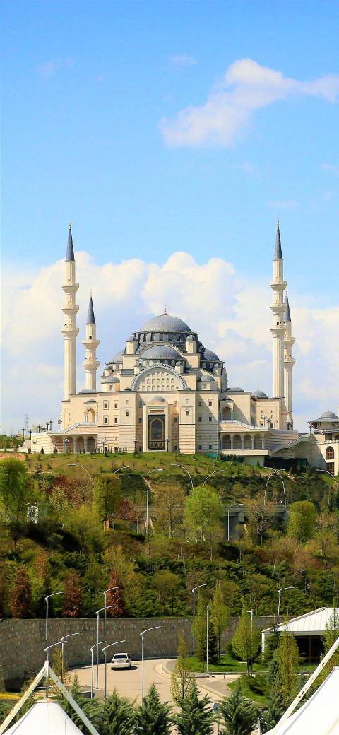 Free photo of Çamlıca Mosque Wallpaper #275