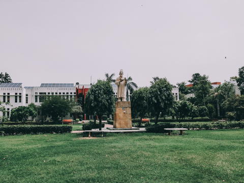 Free photo of Mirza Ghalib Statue, Gulistan-E-Ghalib, Jamia Millia Islamia