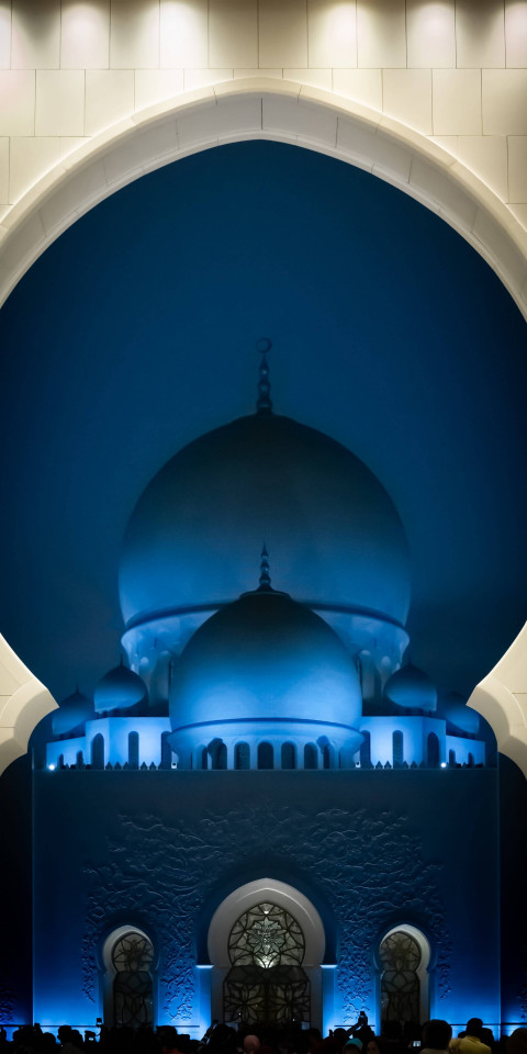 Free photo of Sheikh Zayed Grand Mosque at Night