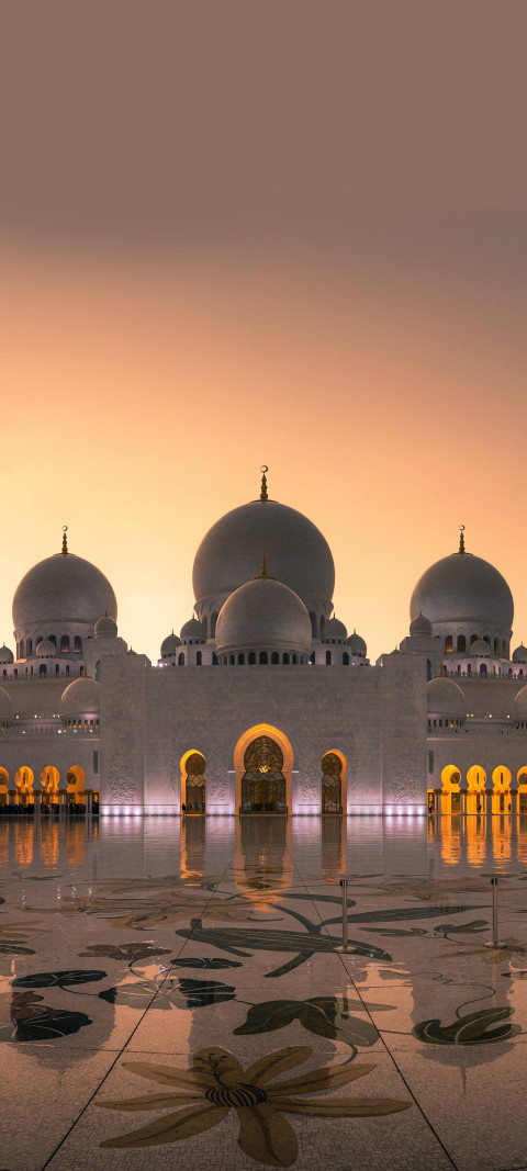 Free photo of Sheikh Zayed Grand Mosque Wallpaper #046