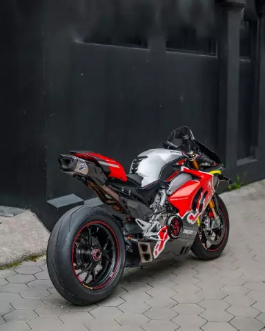 Bike Editing Background (with Engine and Power)